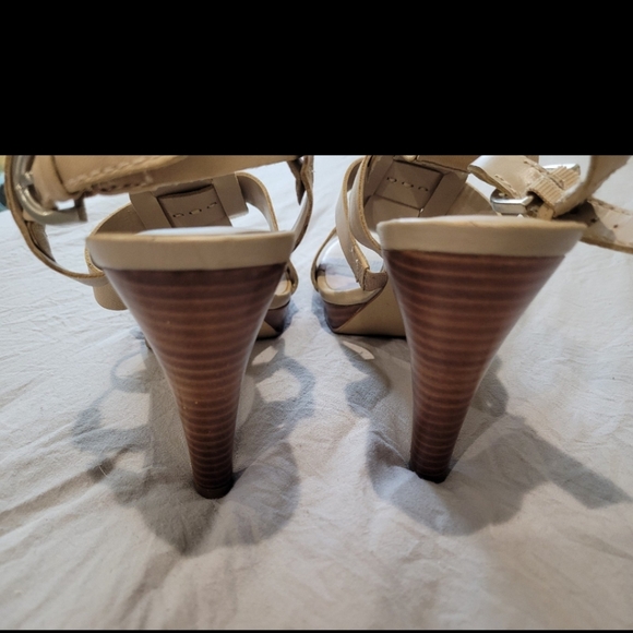 FRANCO SARTO MOPED tan Leather Sandal womens 7.5. - Picture 9 of 12